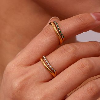 Stella Spark - Diamond Simulant Gold Ring