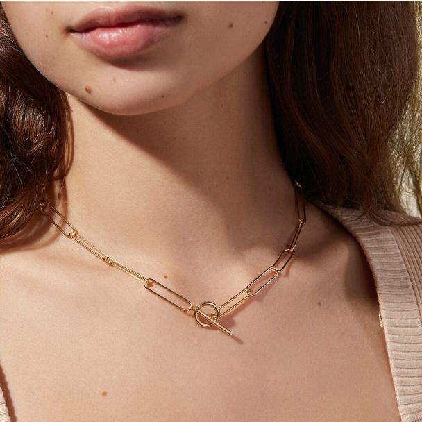 Joyce - Bold Toggle Clasp Gold Necklace