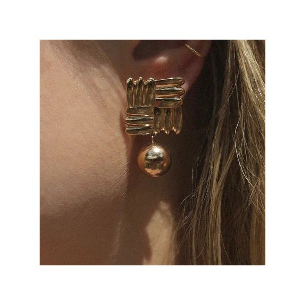 Zara Orb - Geometric Gold Earrings